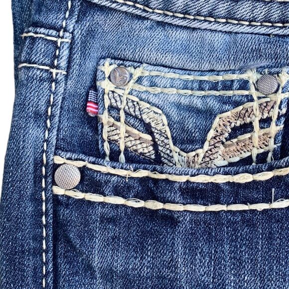 Vigoss Medium Wash Distressed Skinny Embroidered Jeans Women’s size 6 - Picture 8 of 13